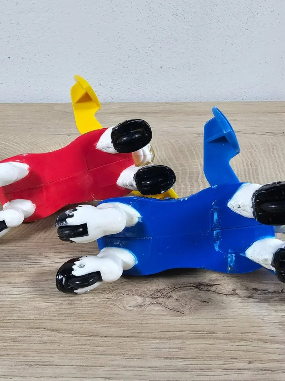 Fisher Price Great Adventures Jousting Horse Lot of 2 Red Blue Vintage 90s 4.5